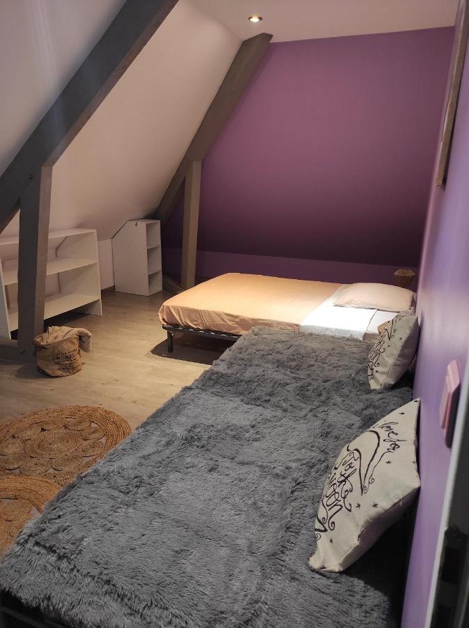 Agréable et spacieuse chambre familiale Sansac-de-Marmiesse Esterno foto