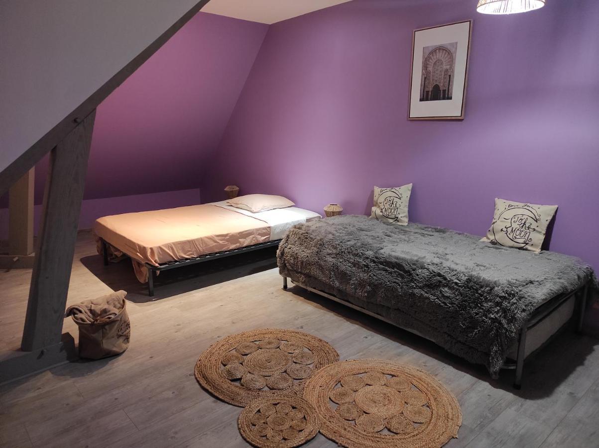 Agréable et spacieuse chambre familiale Sansac-de-Marmiesse Esterno foto